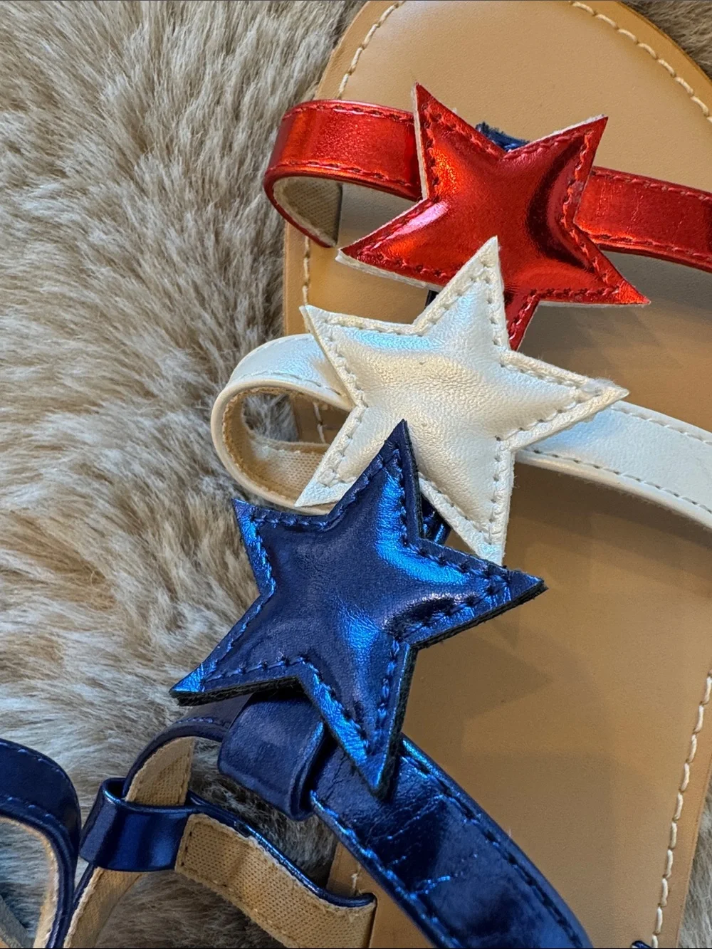 Mix No. 6 Girls Metallic Blue White Red Star Sandals.BRAND NEW.Never worn